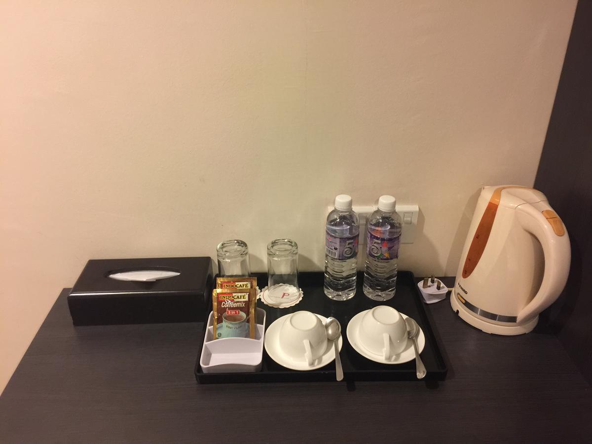 Premierz Hotel Labuan Bagian luar foto