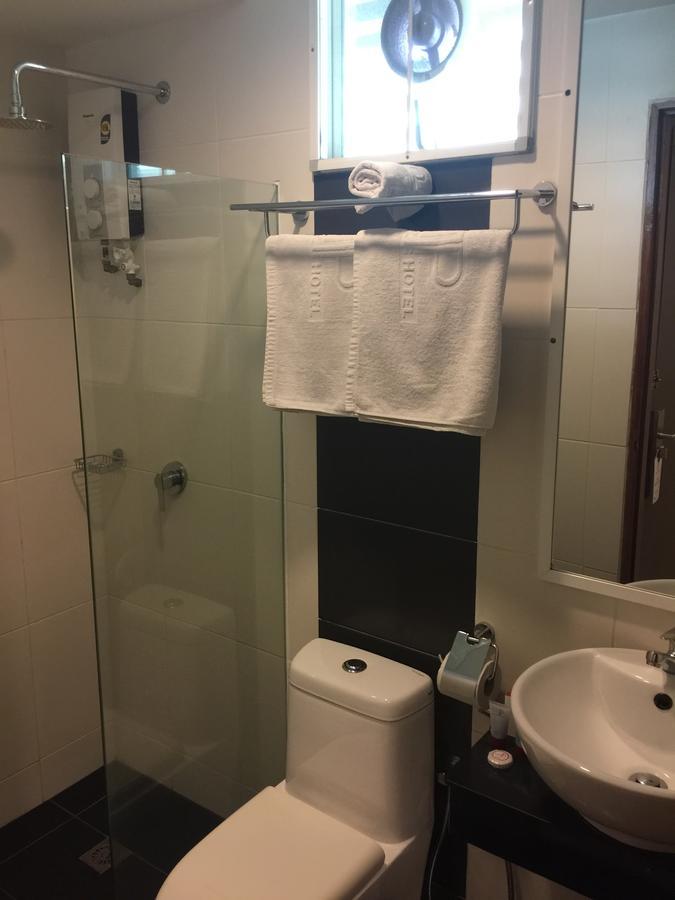 Premierz Hotel Labuan Bagian luar foto